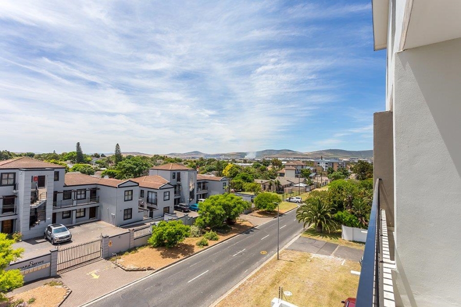 2 Bedroom Property for Sale in Table View Western Cape